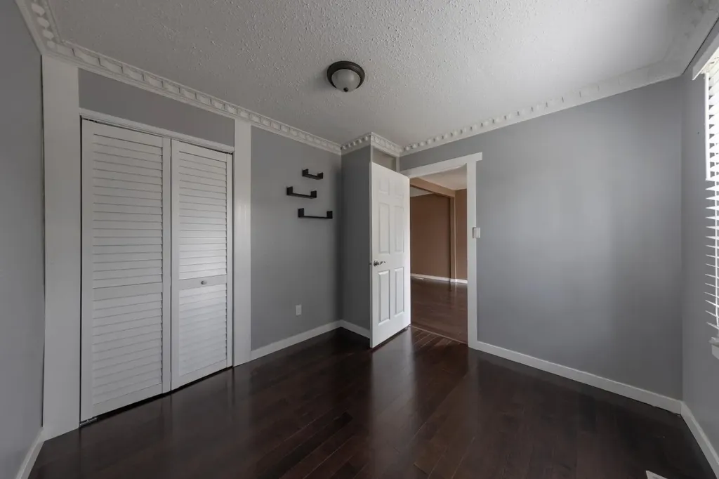 4717 49 Street Lloydminster SK S9V0L7