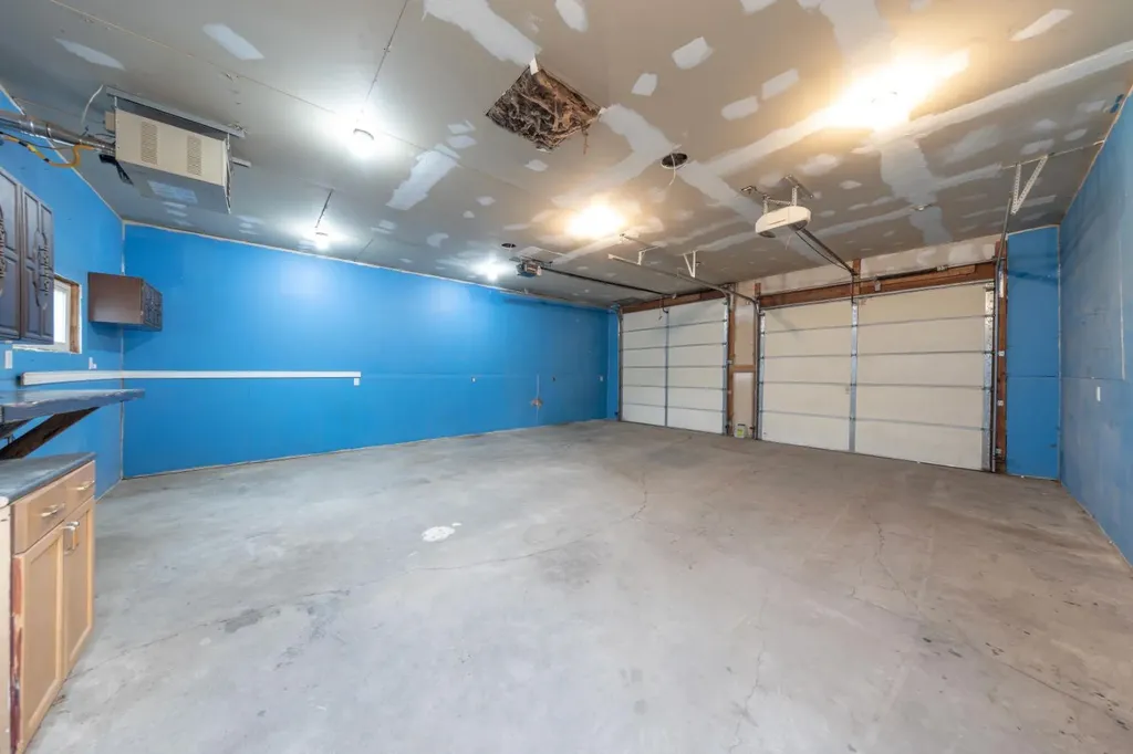 4717 49 Street Lloydminster SK S9V0L7