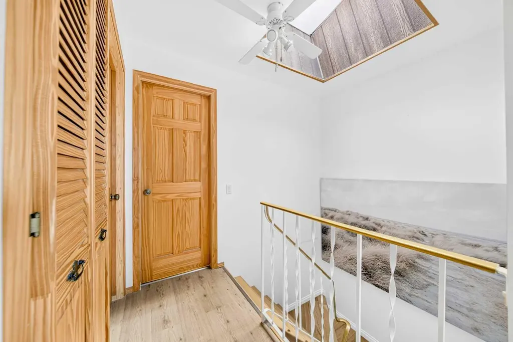 4915 45 Street SW Calgary AB T3E 3W5