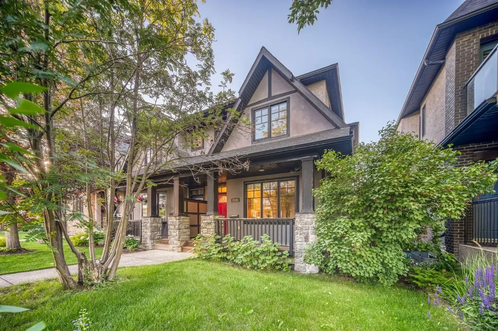 2530 3 Avenue NW Calgary AB T2N 0L3