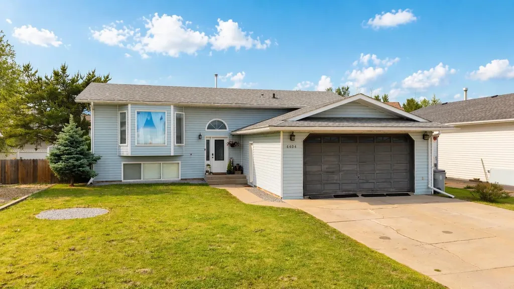 4404 54a Avenue High Prairie AB T0G 1E0