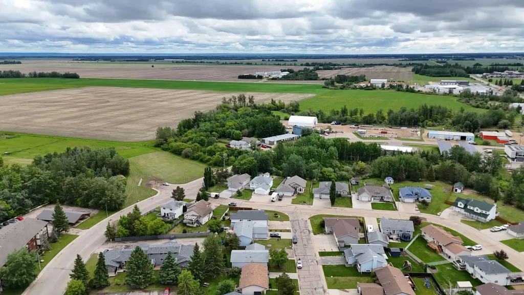 4404 54a Avenue High Prairie AB T0G 1E0