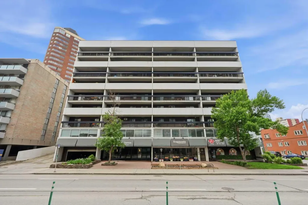 735 12 Avenue SW Calgary AB T2R 1J7
