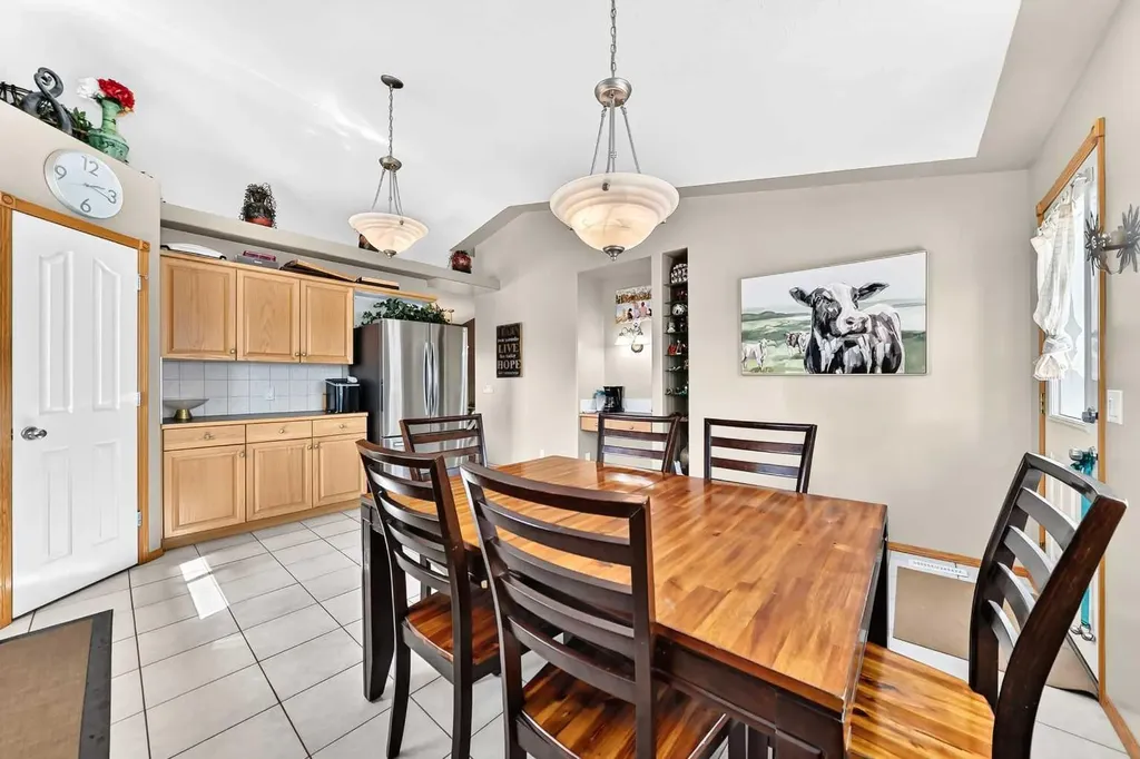 4 Strathford Place Strathmore AB T1P 1S4