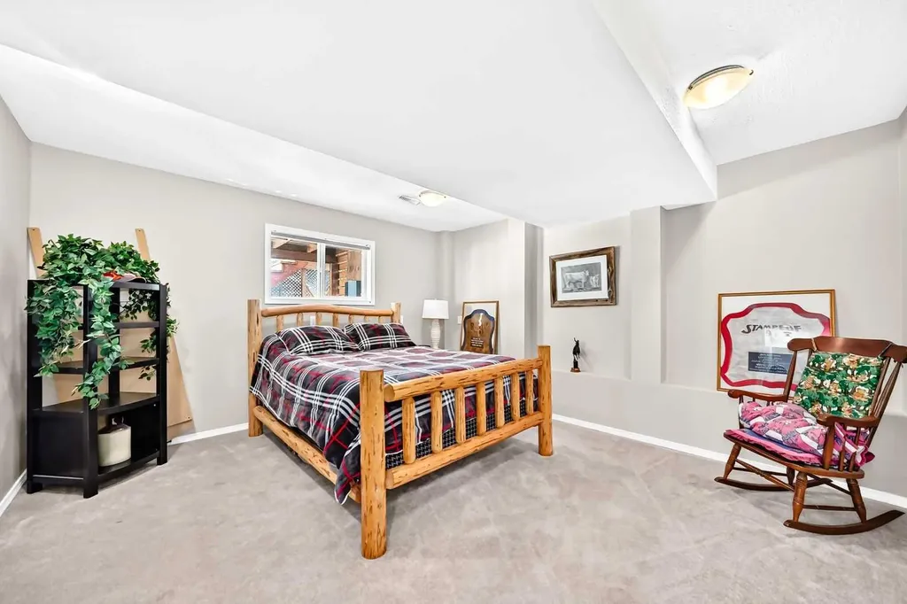 4 Strathford Place Strathmore AB T1P 1S4