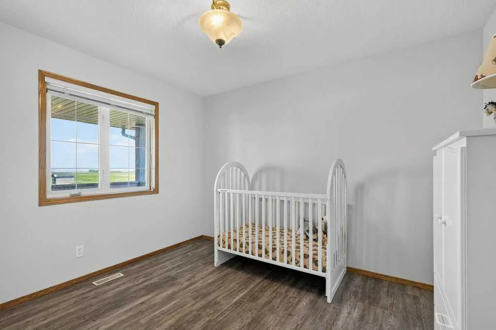 270127 Glenmore Trail Rural Rocky View County AB T0J1X0