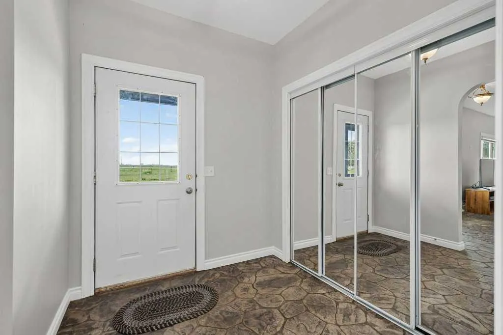 270127 Glenmore Trail Rural Rocky View County AB T0J1X0