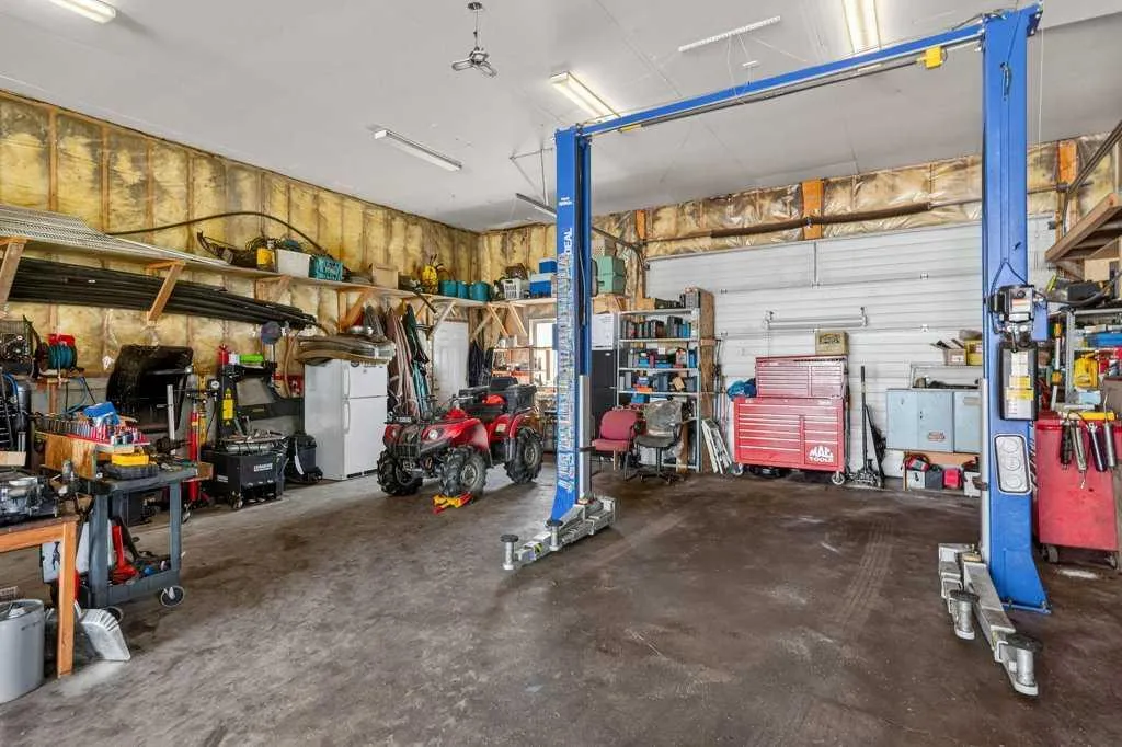 270127 Glenmore Trail Rural Rocky View County AB T0J1X0