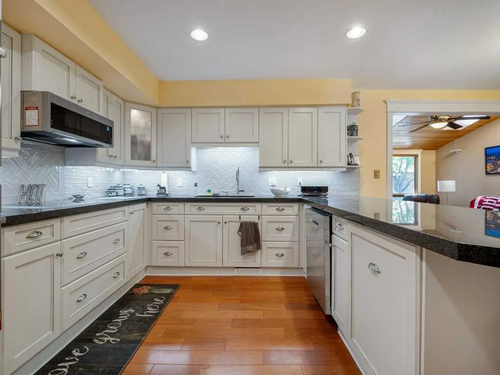 39 Eton Road W Lethbridge AB T1k 4T9