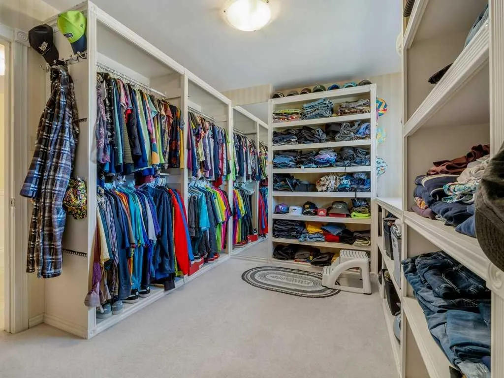 39 Eton Road W Lethbridge AB T1k 4T9