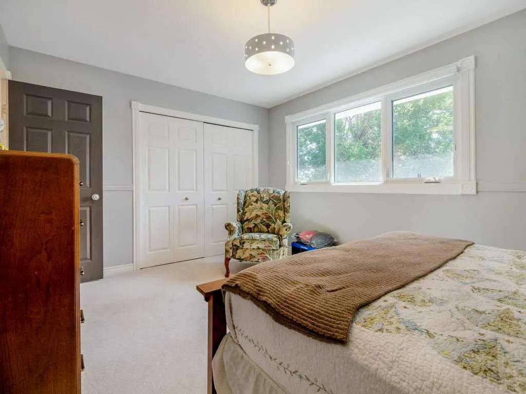 39 Eton Road W Lethbridge AB T1k 4T9