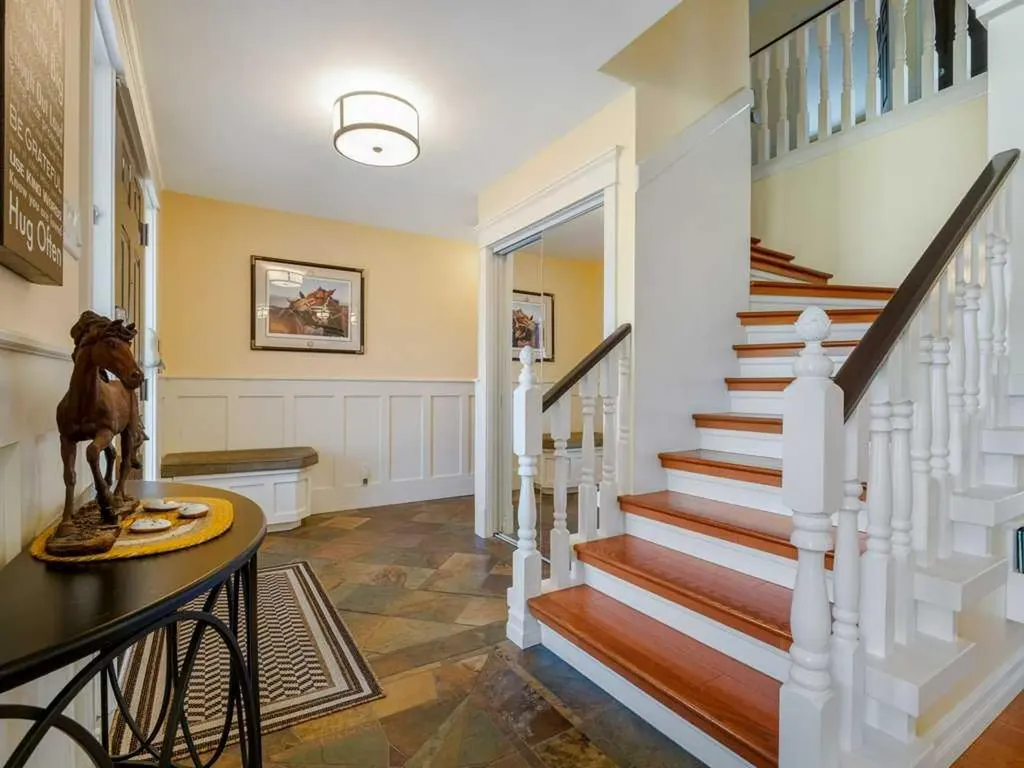 39 Eton Road W Lethbridge AB T1k 4T9