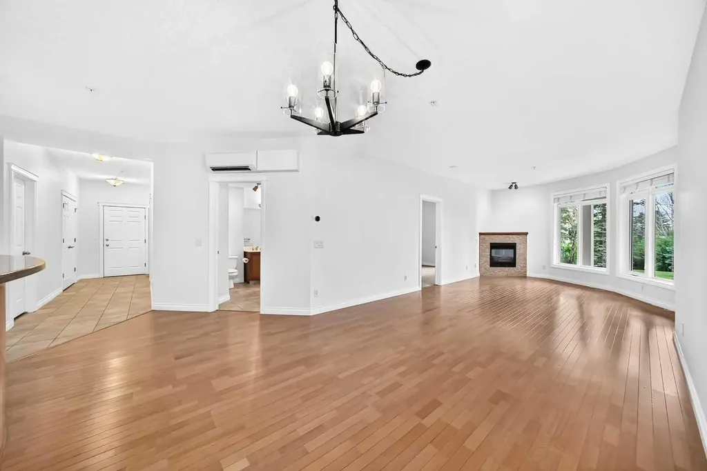 4 Hemlock Crescent SW Calgary AB T3C2Z1