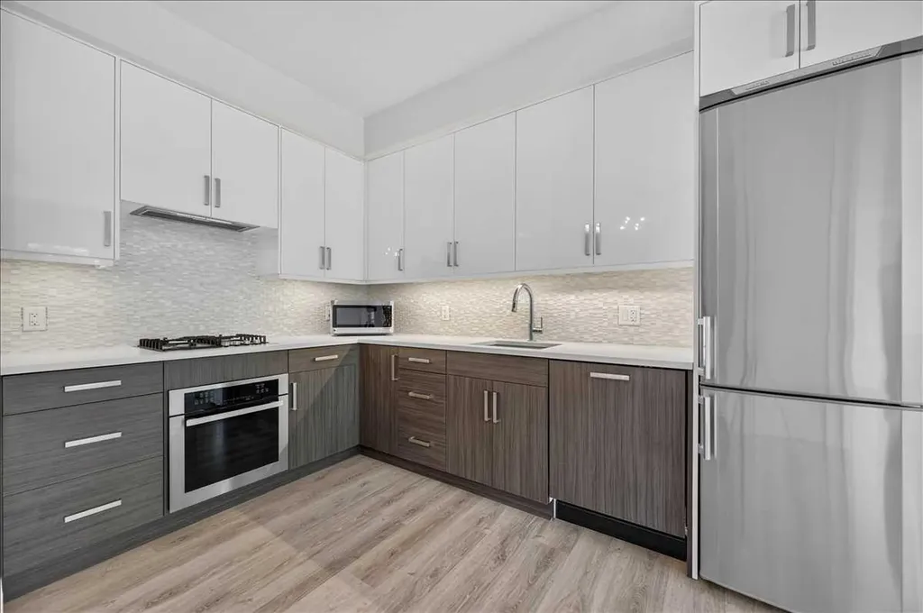 1521 26 Avenue SW Calgary AB T2T 1C4
