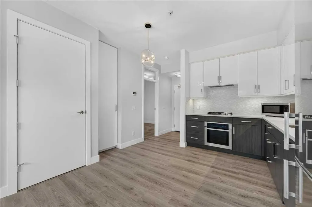1521 26 Avenue SW Calgary AB T2T 1C4