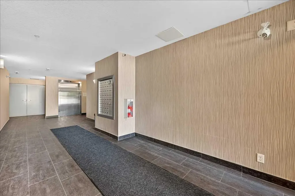 1521 26 Avenue SW Calgary AB T2T 1C4