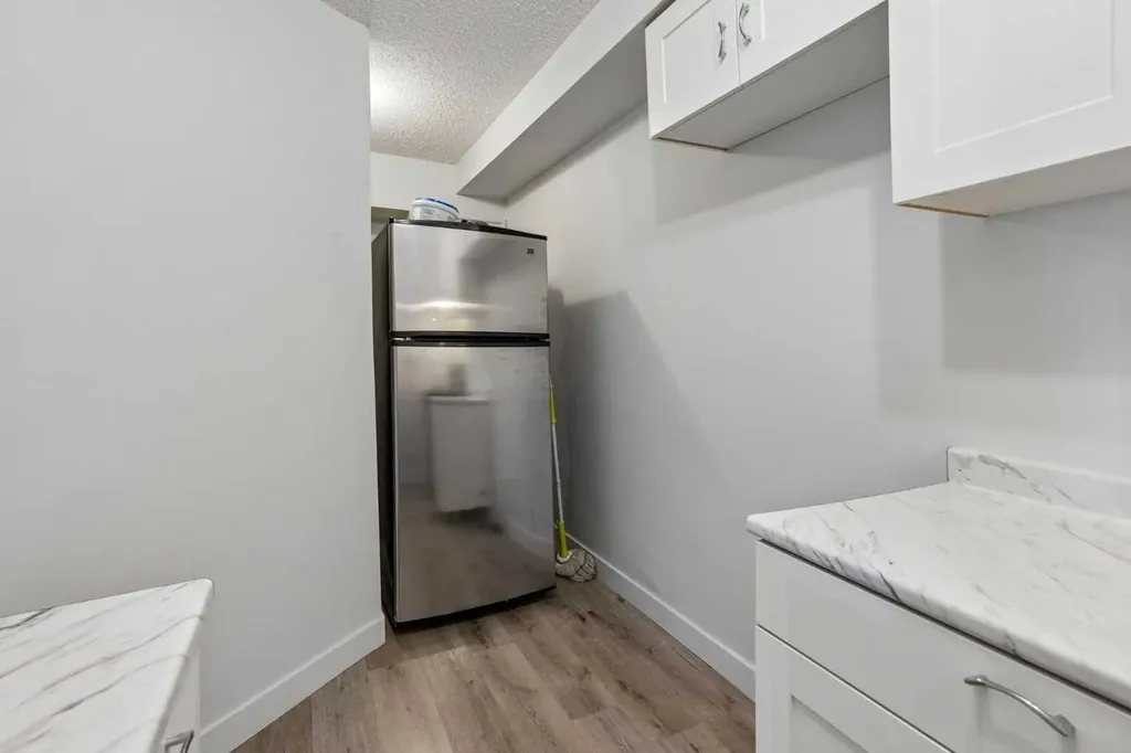3726 Centre Street NE Calgary AB T2E 2Y3