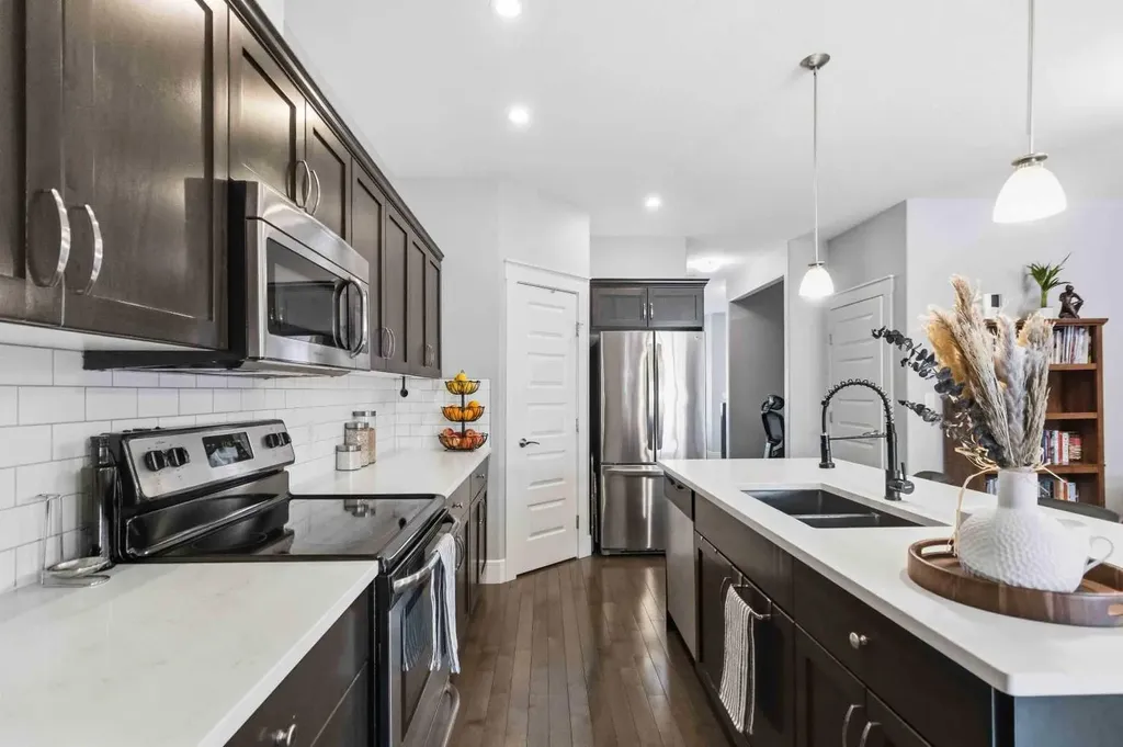 123 Sandpiper Road Fort Mcmurray AB T9K 0L9