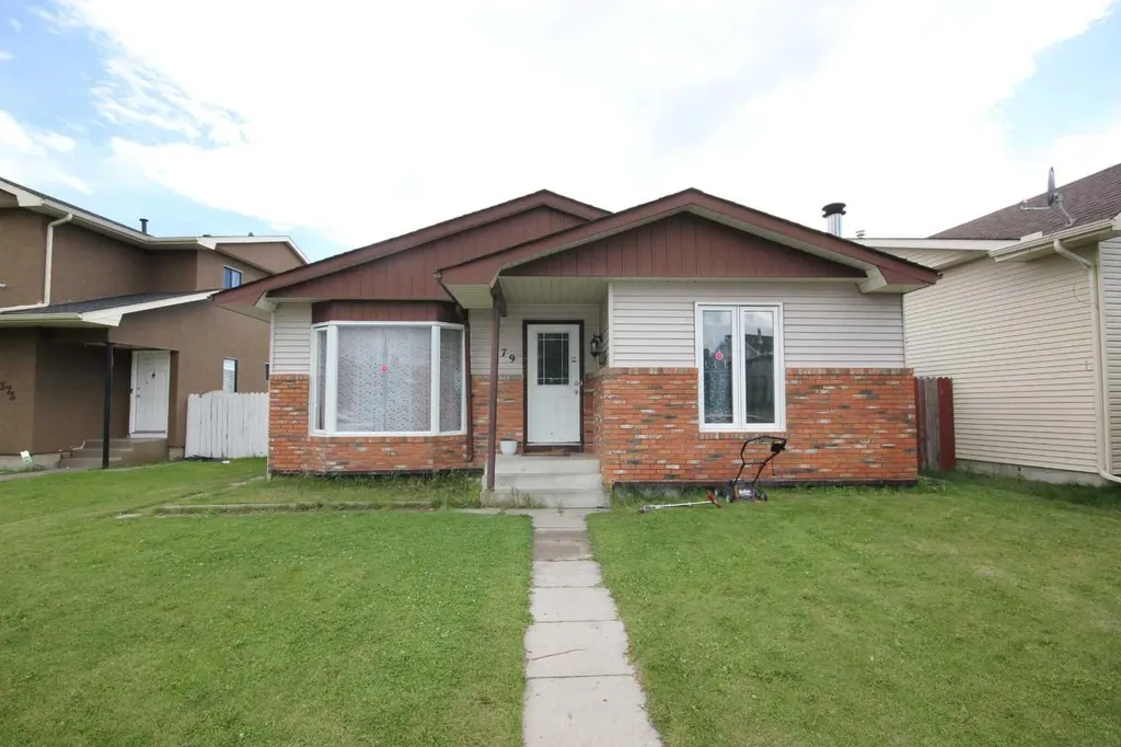 379 Falmere Road NE Calgary AB T3J 2Z5