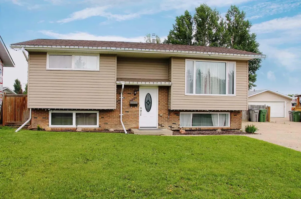 4724 28 Street Lloydminster SK S9V 1G9
