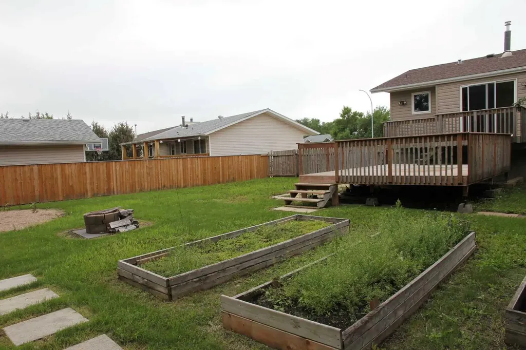 4724 28 Street Lloydminster SK S9V 1G9