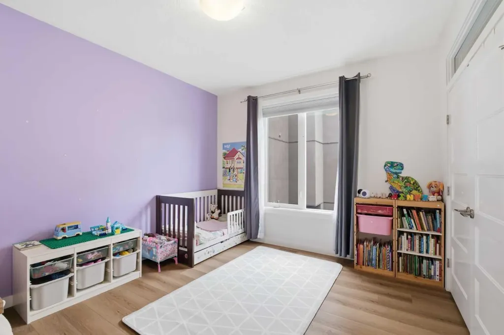 308 11 Avenue NE Calgary AB T3E 0Z1