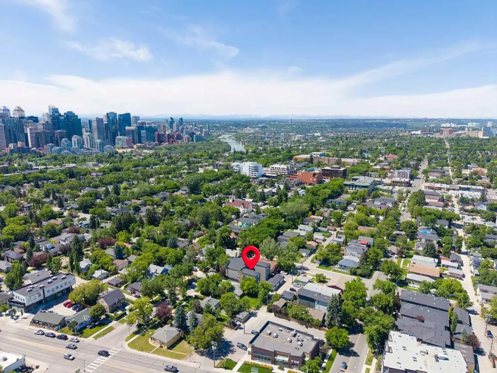 308 11 Avenue NE Calgary AB T3E 0Z1