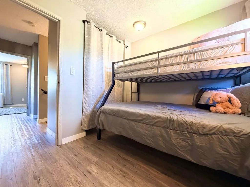 53 97 Avenue Grande Cache AB T0E 0Y0