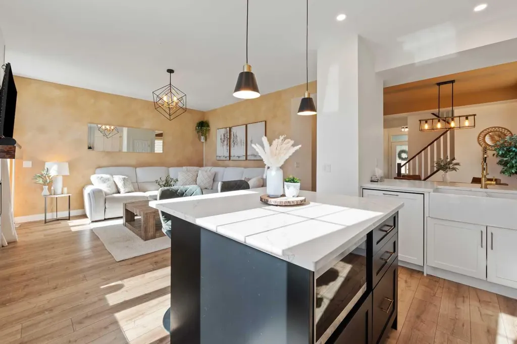 18 Windcreek Terrace Airdrie AB T4B 0Y4