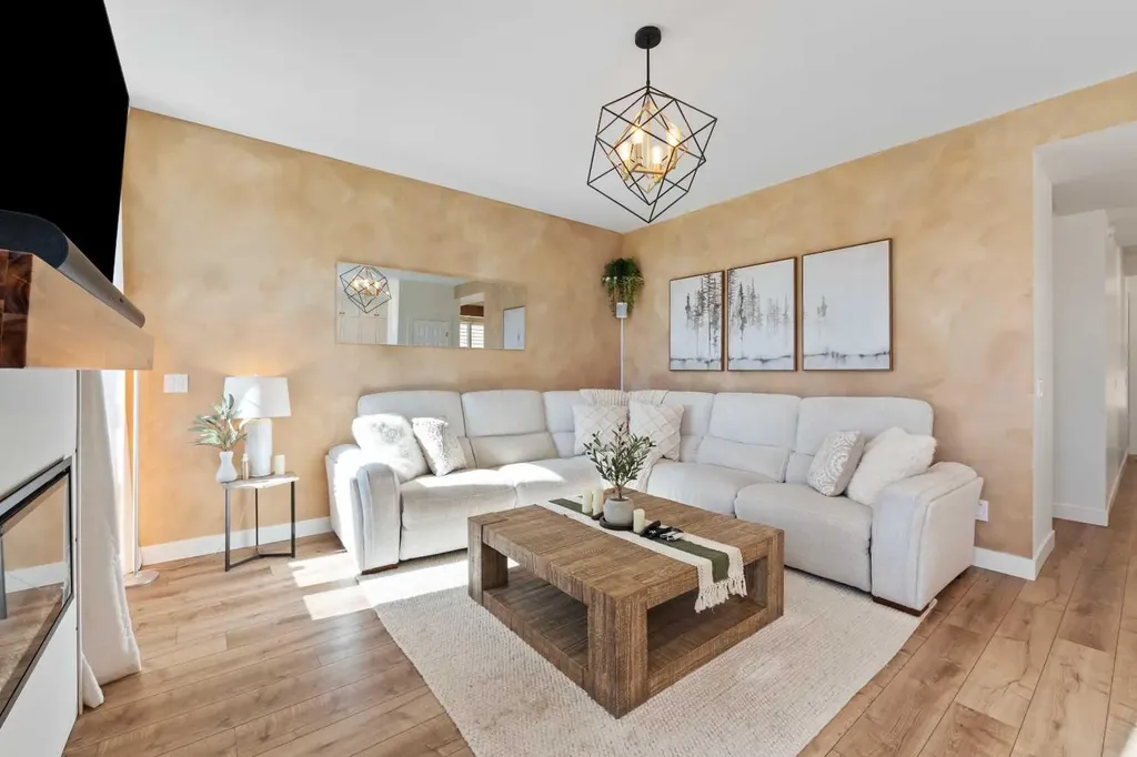 18 Windcreek Terrace Airdrie AB T4B 0Y4