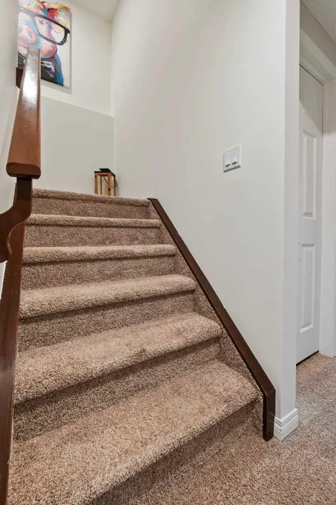 18 Windcreek Terrace Airdrie AB T4B 0Y4