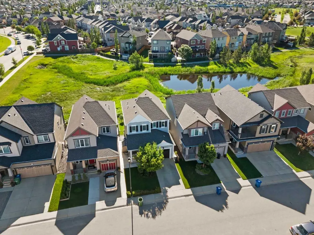 18 Windcreek Terrace Airdrie AB T4B 0Y4