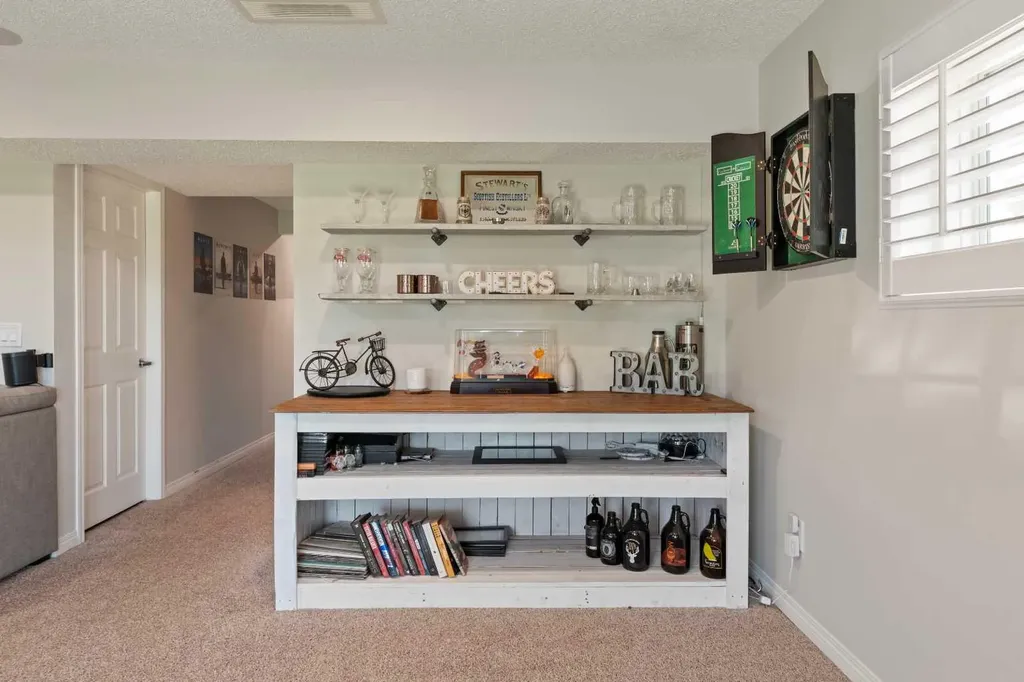 18 Windcreek Terrace Airdrie AB T4B 0Y4