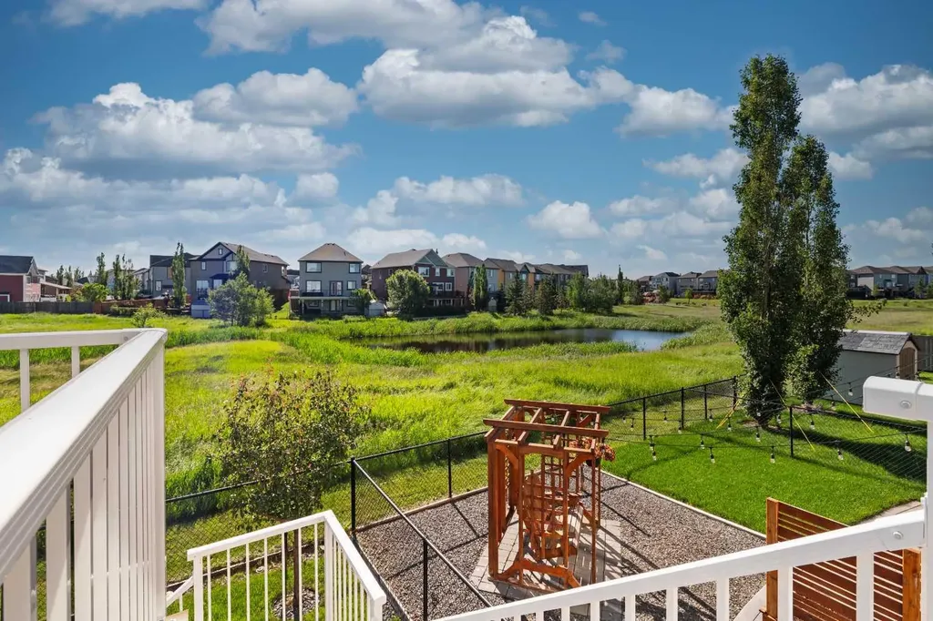 18 Windcreek Terrace Airdrie AB T4B 0Y4