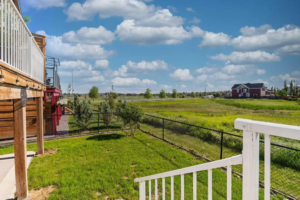 18 Windcreek Terrace Airdrie AB T4B 0Y4