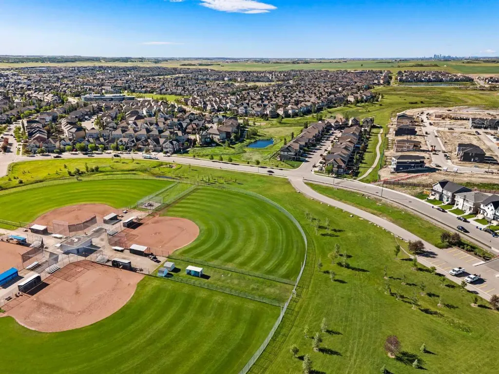 18 Windcreek Terrace Airdrie AB T4B 0Y4
