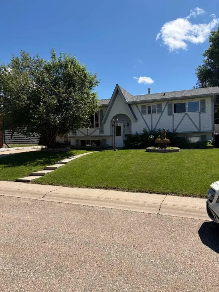 5144 35 Street E Innisfail AB T4G 1H3