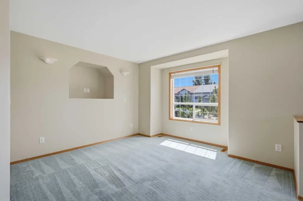 69 Durand Crescent Red Deer AB T4R 3A7
