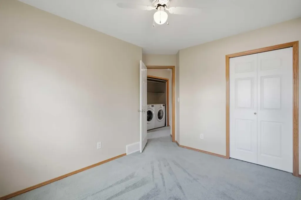 69 Durand Crescent Red Deer AB T4R 3A7