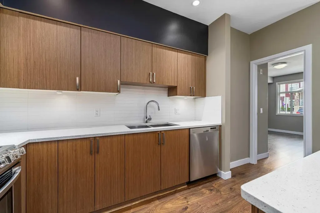 10 Auburn Bay Link SE Calgary AB T3M 1Y8