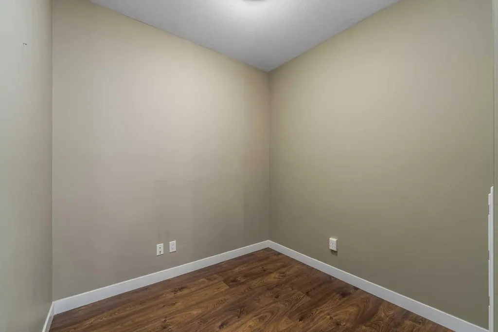 10 Auburn Bay Link SE Calgary AB T3M 1Y8