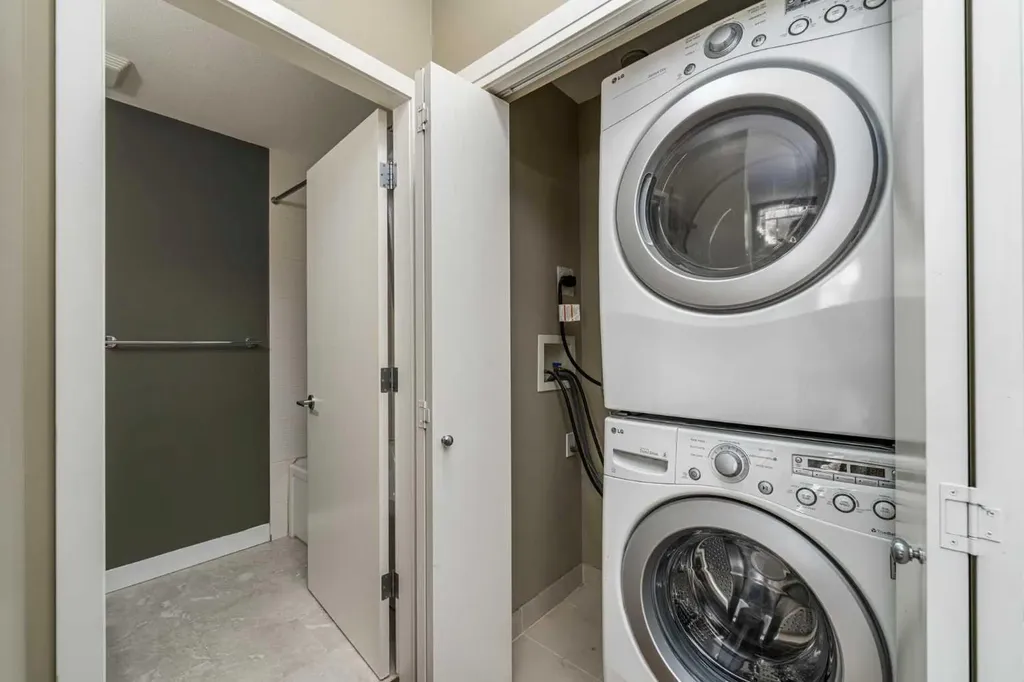 10 Auburn Bay Link SE Calgary AB T3M 1Y8