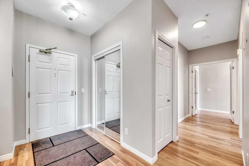 5201 Dalhousie Drive NW Calgary AB T3A5Y7