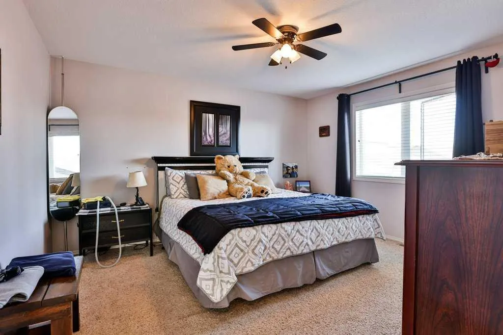 334 Keystone Lane W Lethbridge AB T1J 4A1