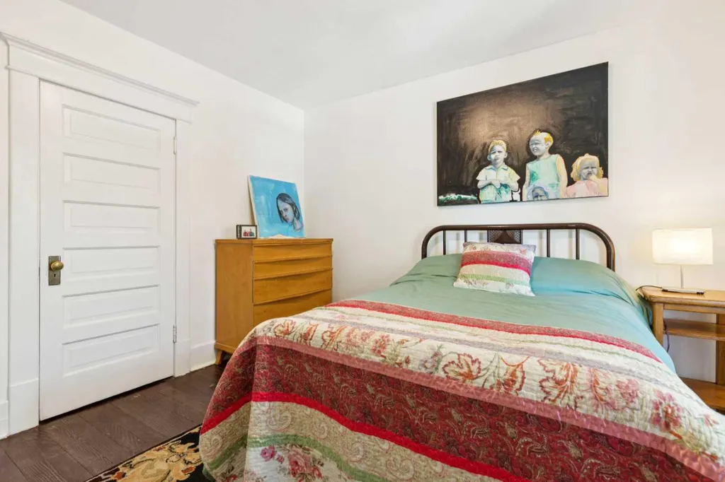 531 21 Avenue SW Calgary AB T2S 0G9
