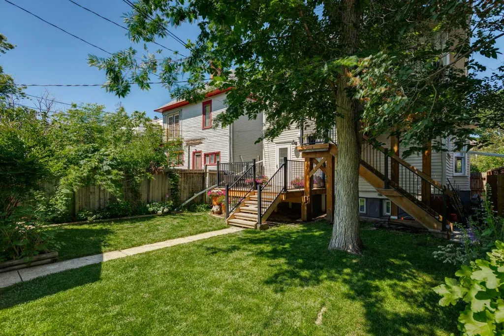 531 21 Avenue SW Calgary AB T2S 0G9