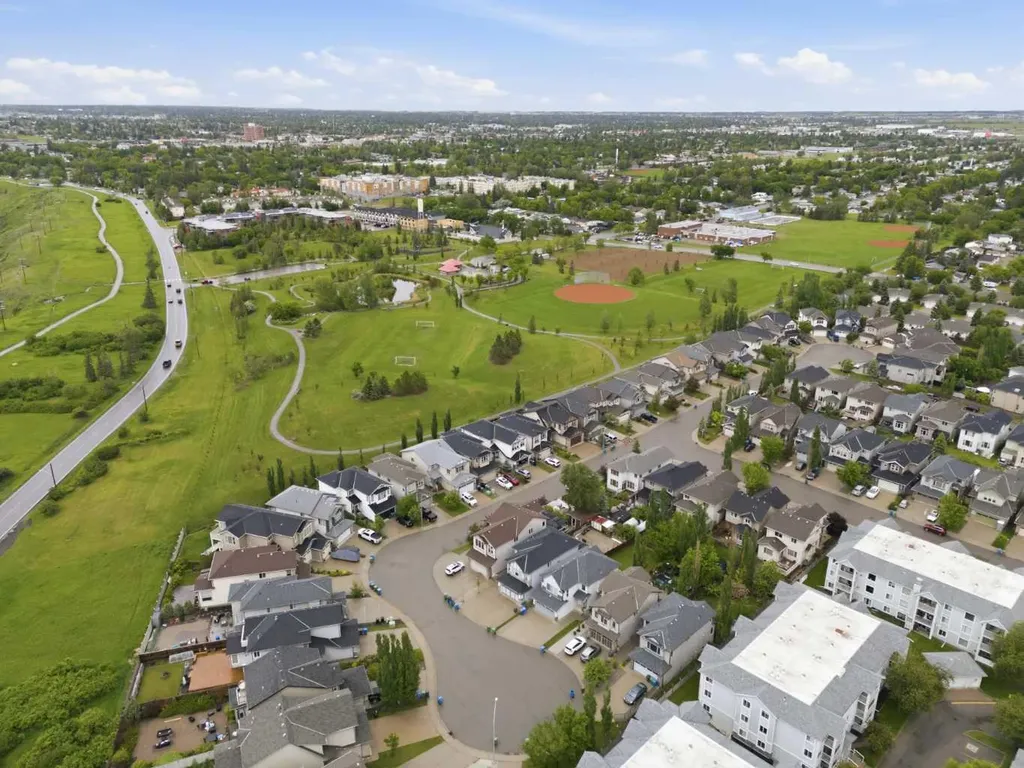 290 Valleyview Court SE Calgary AB T2B 0K7