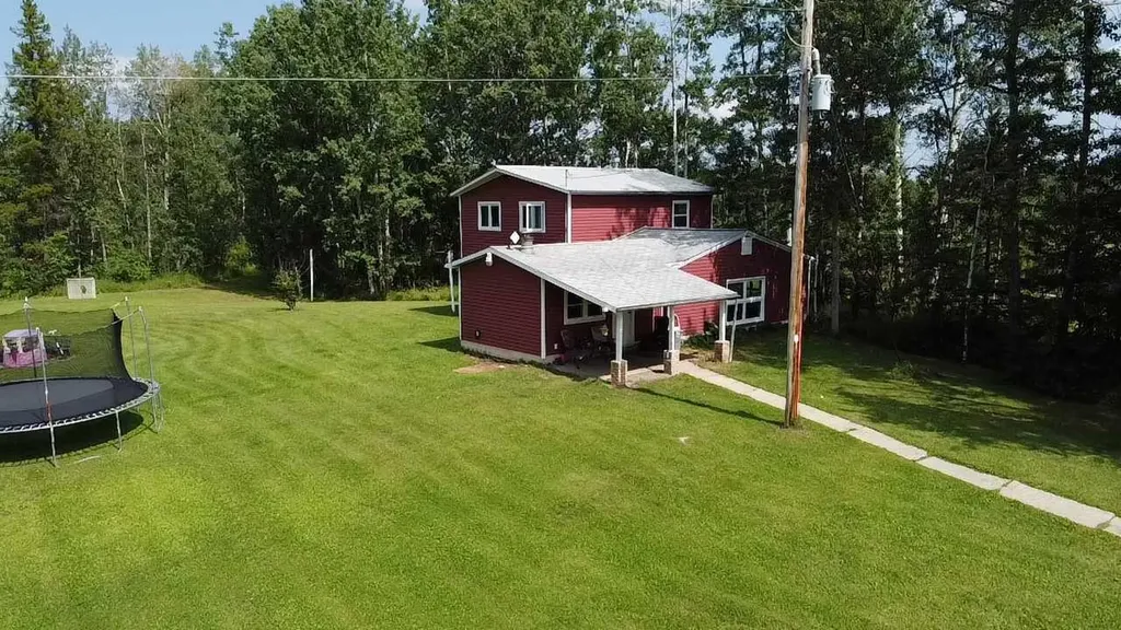 470047 Rge Road 35 Winfield AB T0C2X0