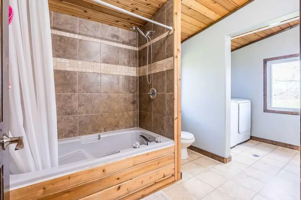 470047 Rge Road 35 Winfield AB T0C2X0