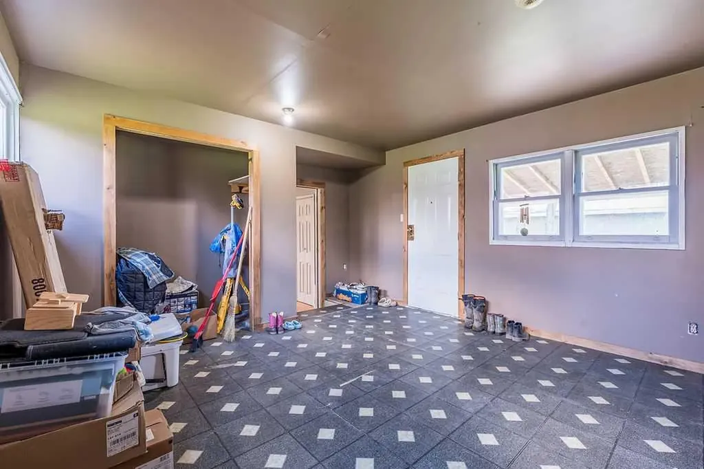 470047 Rge Road 35 Winfield AB T0C2X0